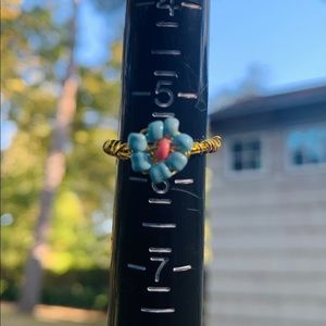 Beaded flower ring size 5 1/2